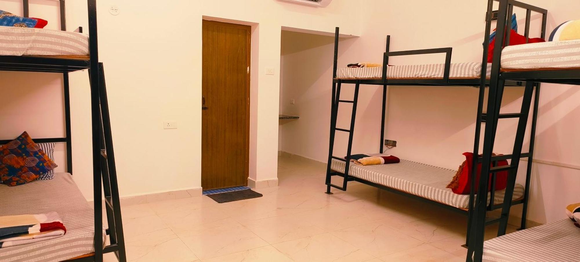 Mitra Hostel فاغاتور المظهر الخارجي الصورة