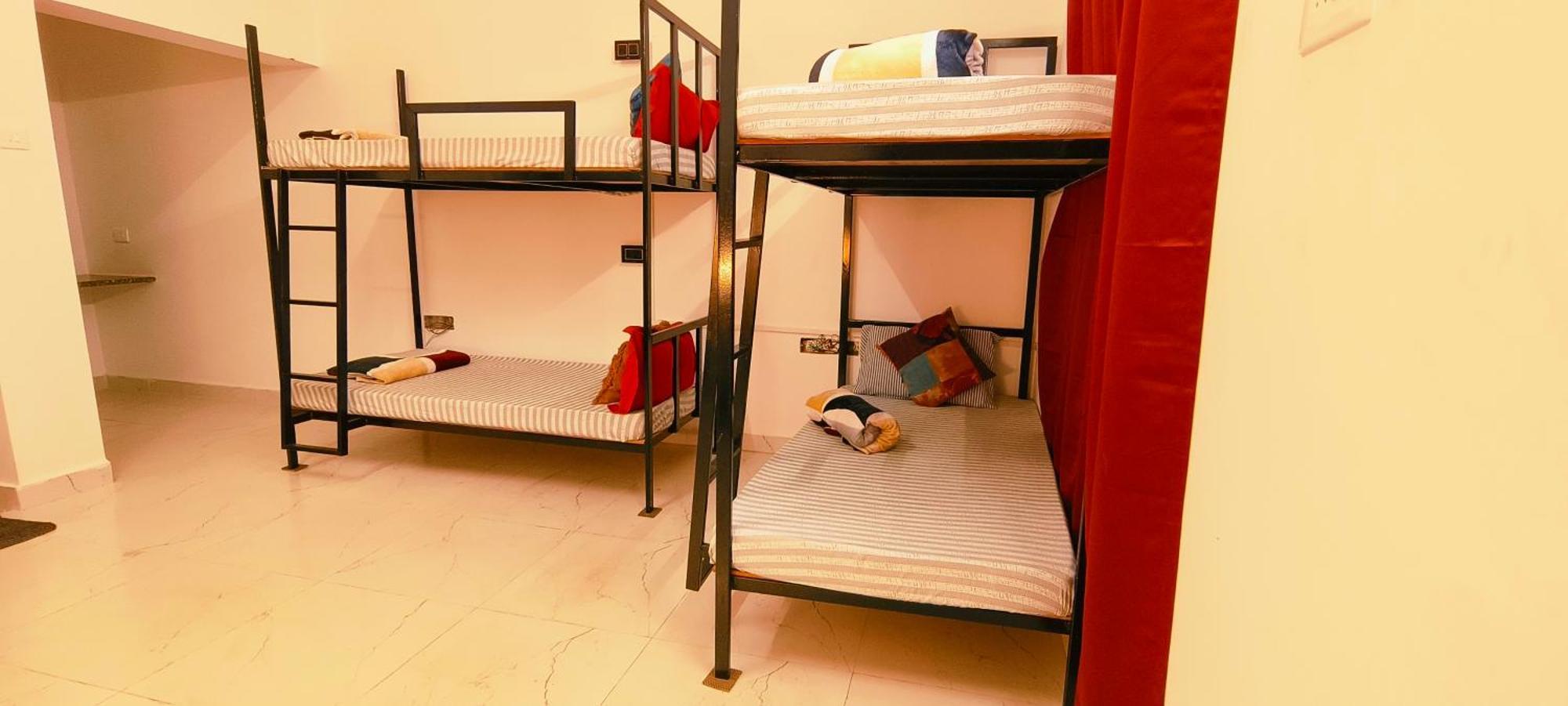 Mitra Hostel فاغاتور المظهر الخارجي الصورة