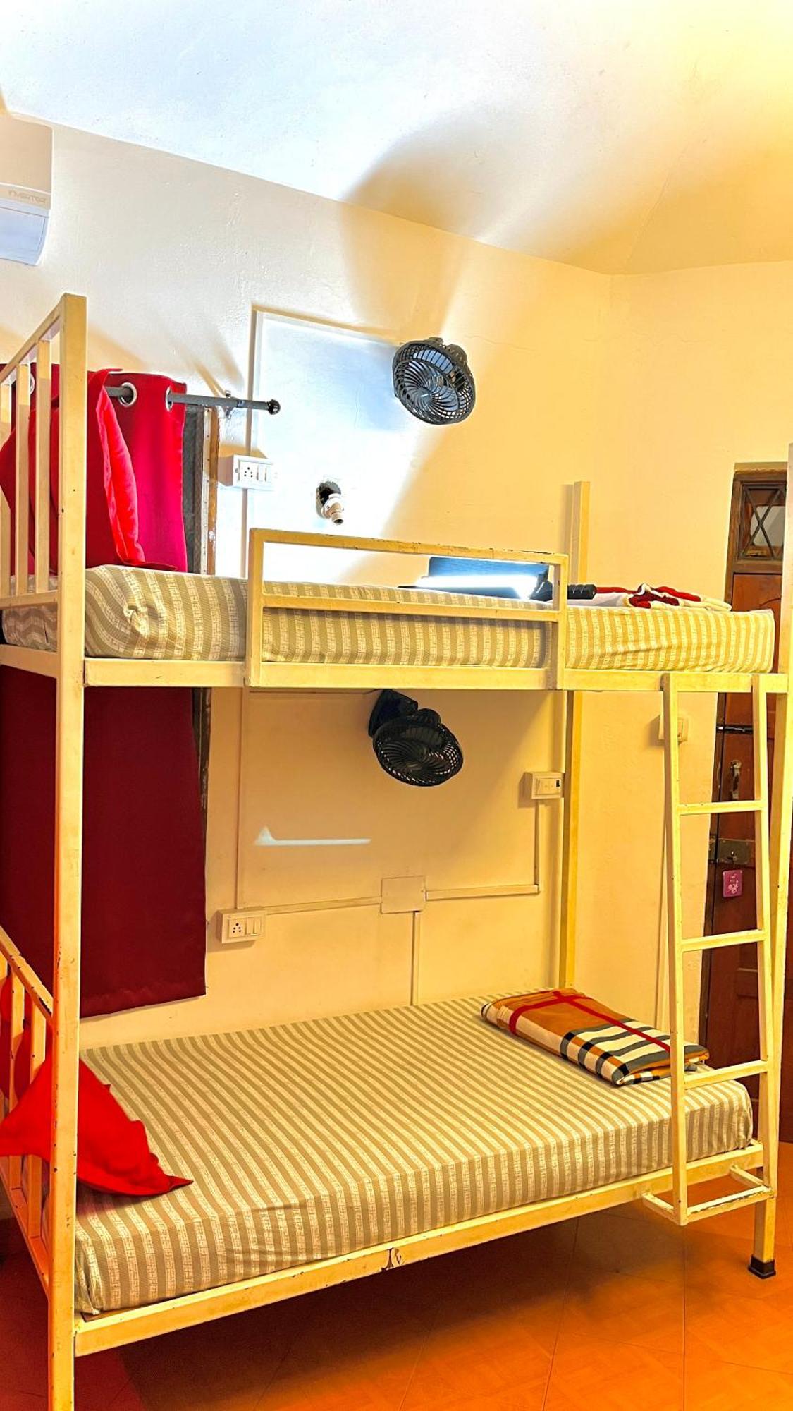 Mitra Hostel فاغاتور المظهر الخارجي الصورة